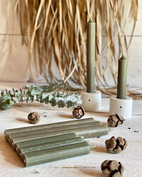 Stabkerze 19,5cm von Branded by - olive