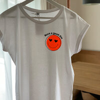 Oversize-Tshirt "have a good day" neonorange von Mellow Words