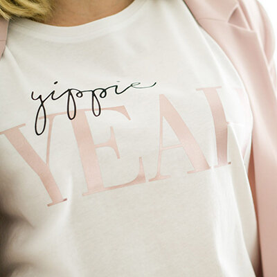 Oversize-Tshirt "Yippie Yeah" roségold von Mellow Words