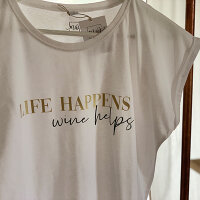 Oversize-Tshirt "Life happens wine helps" platin von Mellow Words XXL