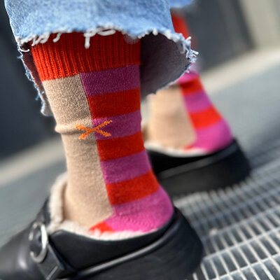 Socke Cross orange-multi von Unio Hamburg 36-38