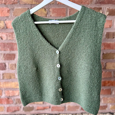 Alpaka Weste "olive" von Sarah & Sally