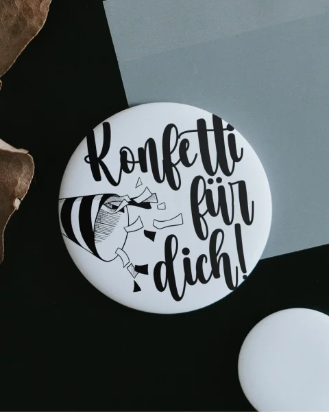 Magnet "Konfetti für dich" groß von Heldenglück