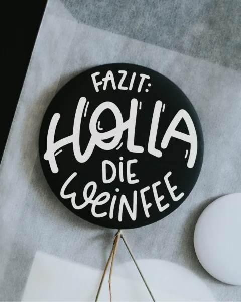 Magnet "Fazit: Holla die Weinfee" groß von Heldenglück