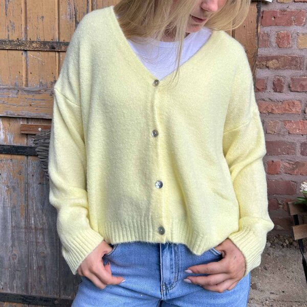 Strickjacke Sina "buttergelb" One Size