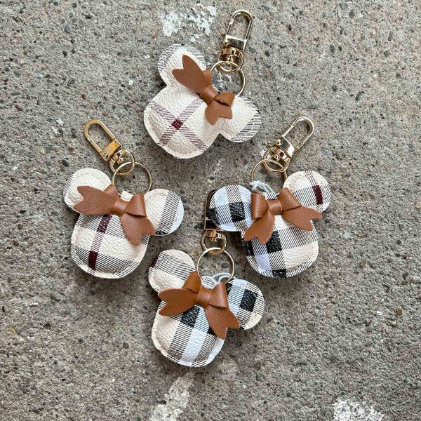 Mickey Mouse-Anhänger im Burberry-Stil