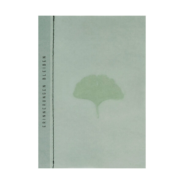 Genähte Transparentpapierkarte "Ginko-Erinnerungen bleiben" von Räder