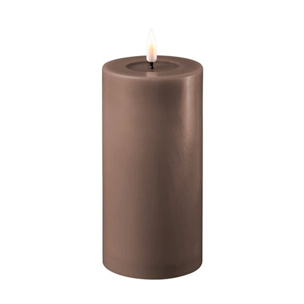 LED-Stumpenkerze 7,5x15cm "mokka" von DELUXE Homeart