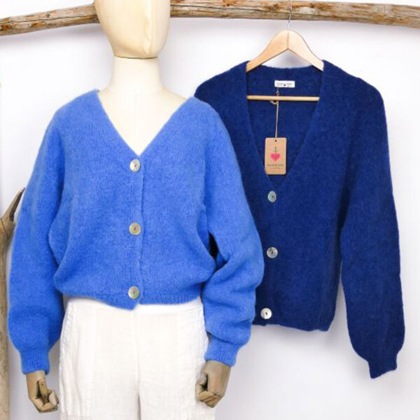 Alpaka Cardigan "azurblau" von Sarah & Sally