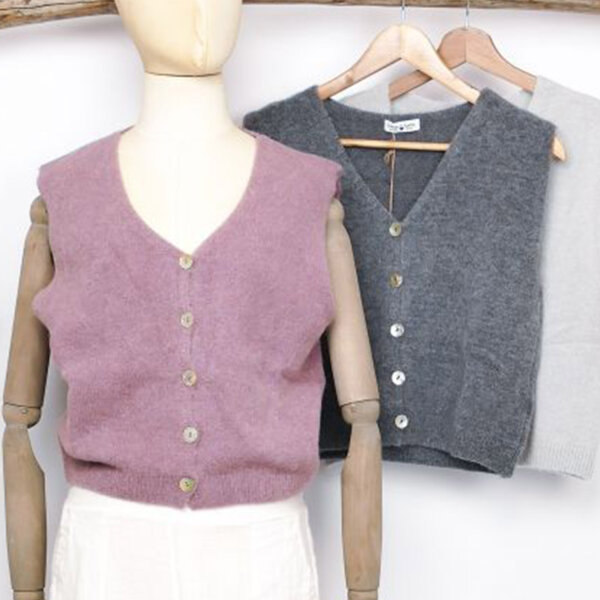 Alpaka Weste "grau" von Sarah & Sally