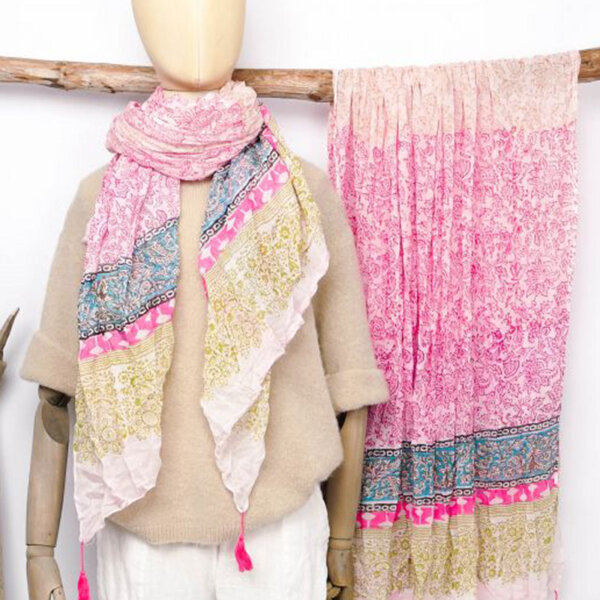 Baumwolltuch im Blockprint "Mustermix mit Neondetails" von Sarah & Sally