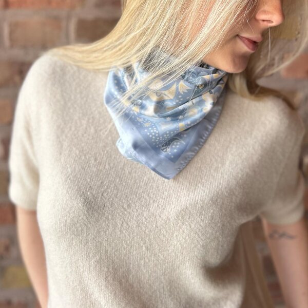 Großes Viskosetuch "Parsleymuster blau"