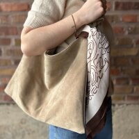 Großes Viskosetuch "grafisches Muster braun"