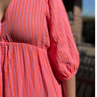 Maxi-Musselinkleid "Streifen rosa-neonorange"...