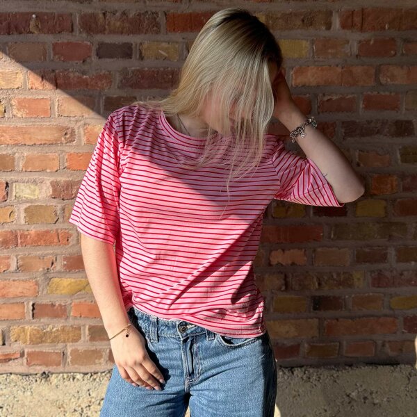 T-Shirt "Kaja" pink-rot