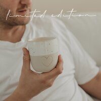 Limitierter Becher "großes Herz Papa" von Eulenschnitt