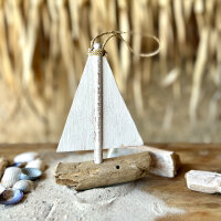 Anhänger Segelboot aus Holz