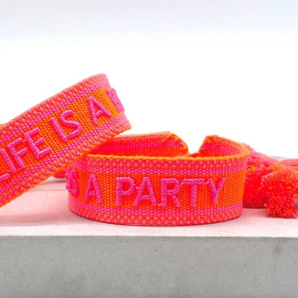 Statement-Armband "Life is a Party" von Parsley & Pepper