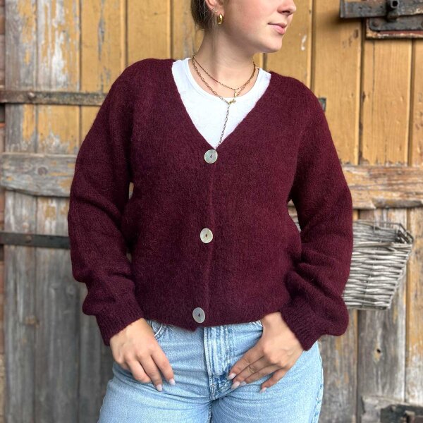 Alpaka Cardigan "Weinrot" von Sarah & Sally