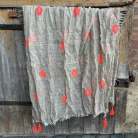 Wolltuch "Fango mit Neon Stickerei" von Sarah...