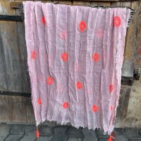 Wolltuch "Rosa mit Neon Stickerei" von Sarah...