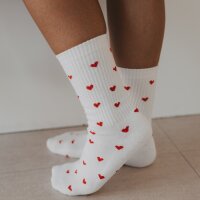 Socken "Allover Herzen rot" von Eulenschnitt 35-38