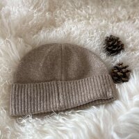 Strickmütze mit Wolle taupe